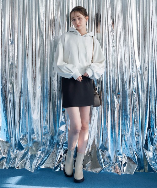 archives(アルシーヴ)の「ラメ裏毛パーカー(パーカー・レディース・ブラック/オフホワイト/グレー・MEDIUM)」の8枚目の写真