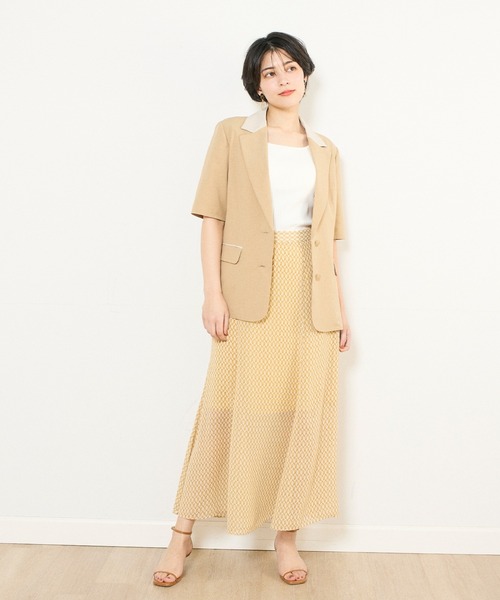 INED CLARO（イネドクラロ）の「リフラクスハーフスリーブジャケット（テーラードジャケット・レディース・キャメル/チャコールグレー・フリー）」の10枚目の写真