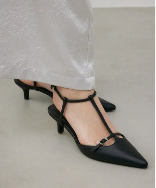 AZUL by moussy（アズールバイマウジー）の「インステップストラップサンダル（サンダル・レディース・グレー/ブラック・SMALL/MEDIUM/LARGE）」の19枚目の写真