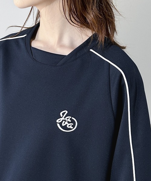 Java(ジャバ)の「《Javaジャバコラボ》シンプルなのに格上げ。ライン入り胸刺繍サッカーTシャツ(Tシャツ/カットソー・レディース・ブラック/グレイッシュベージュ/ネイビー・MEDIUM/LARGE/X-LARGE)」の11枚目の写真