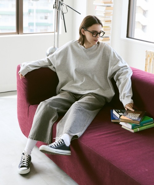 flaner（フラネ）の「Loose V neck sweat / ルーズVネックスウェット