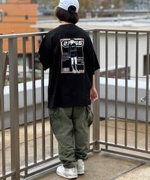 23.65（イーシプサムチョンユクオ）の「23.65/イーシプサムチョンユクオ　【web限定】23.65×RED CAP GIRL ラバープリント＆フロント刺繍入りラインイラストBIGTシャツ（Tシャツ/カットソー）」