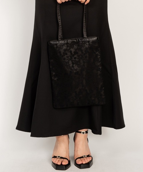 SVEC(シュベック)の「ブロックハイヒール アンクルストラップ サンダル(サンダル・レディース・ブラック系その他/ブラック・37/39/35)」の18枚目の写真