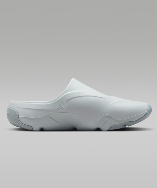 NIKE（ナイキ）の「NIKE JORDAN ROAM FQ0227-002（サンダル