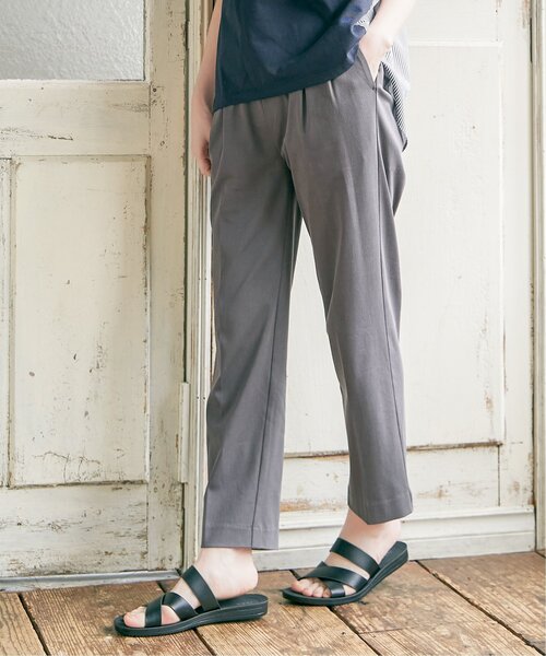 ikka(イッカ)の「軽量クロスベルトサンダル(サンダル・レディース・ブラック/ベージュ/ホワイト・M/L)」の21枚目の写真