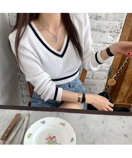 LYEON（リヨン）の「アシメウエストデニムショートパンツ（デニムパンツ・レディース・ブルー・LARGE/MEDIUM/SMALL）」の2枚目の写真