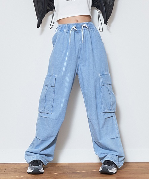 LOVETOXIC（ラブトキシック）の「【LTXC/冷感】デニムカーゴ（その他パンツ・キッズ・サックスブルー/グレー・LL/L/M/S）」の2枚目の写真