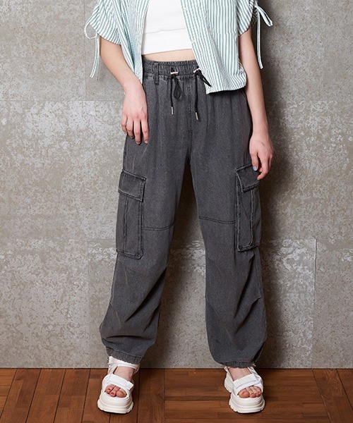 LOVETOXIC（ラブトキシック）の「【LTXC/冷感】デニムカーゴ（その他パンツ・キッズ・サックスブルー/グレー・LL/L/M/S）」の5枚目の写真