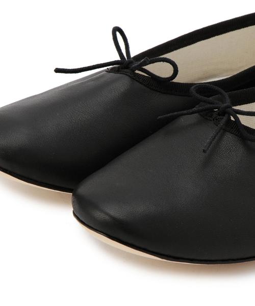 Repetto（レペット）の「【別注】BY repetto MANON バレエシューズ