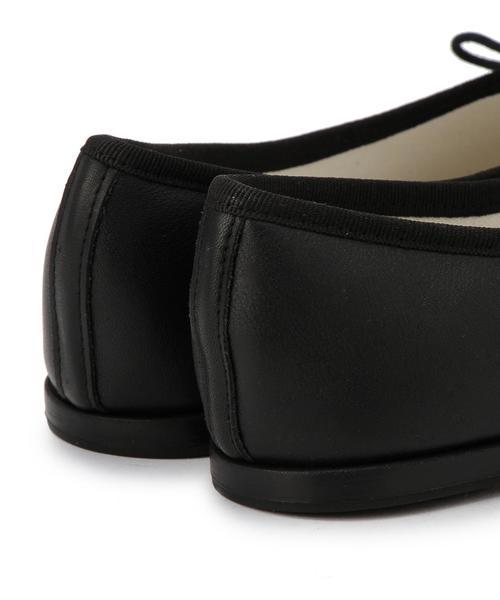 Repetto（レペット）の「【別注】BY repetto MANON バレエシューズ