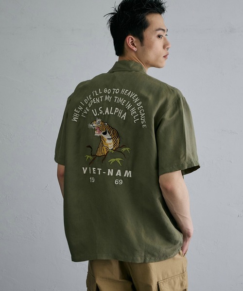 ※ALPHA（アルファ）の「ユーティリティリネンシャツ / スーベニア刺繍 半袖（SOUVENIR）（シャツ/ブラウス・メンズ・ブラック/オリーブ・LARGE/MEDIUM/X-LARGE）」の16枚目の写真