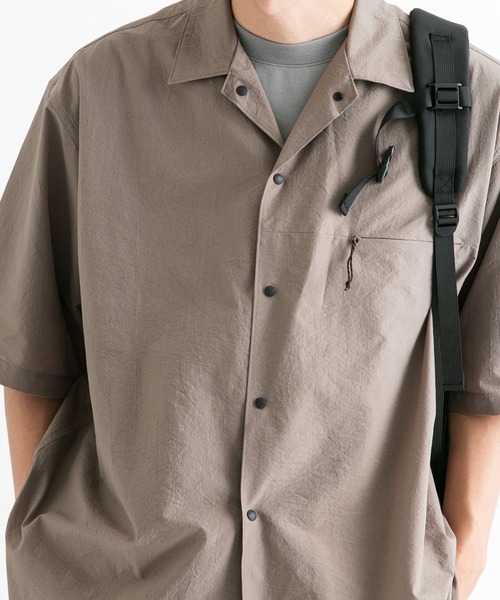 EKAL（エカル）の「『通気性/速乾』EASY BREEZY SHORT-SLEEVE SHIRTS（シャツ/ブラウス・メンズ・モカ/カーキ/ブラック・MEDIUM/LARGE）」の16枚目の写真