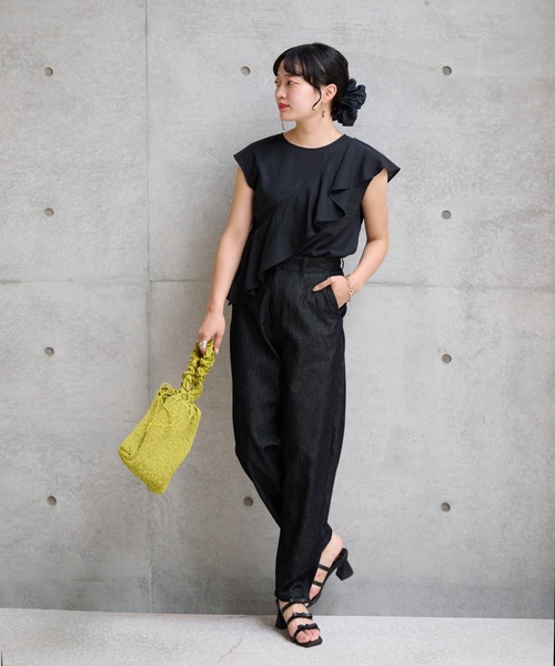 ketty cherie（ケティシェリー）の「レーヨン麻ポプリン斜め掛けトップス≪手洗い可能≫（シャツ/ブラウス・レディース・ブラウン/ブラック・M）」の5枚目の写真