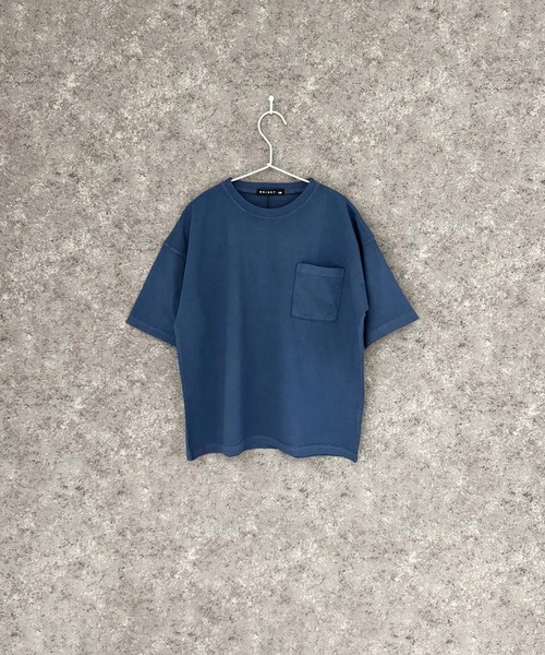 THE CASUAL(カジュアル)の「ピグメント オーバーサイズ ポケット Tシャツ(Tシャツ/カットソー・キッズ・グリーン/チャコール/ネイビー/ブラック/パープル/ベージュ・110cm/130cm/140cm/150cm/160cm/120cm)」の5枚目の写真