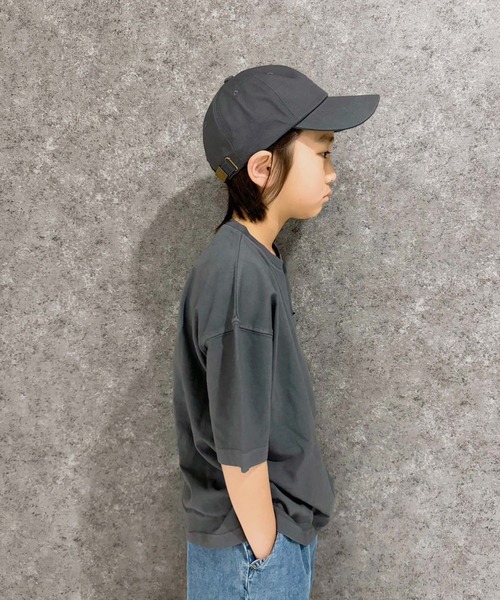 THE CASUAL(カジュアル)の「ピグメント オーバーサイズ ポケット Tシャツ(Tシャツ/カットソー・キッズ・グリーン/チャコール/ネイビー/ブラック/パープル/ベージュ・110cm/130cm/140cm/150cm/160cm/120cm)」の13枚目の写真