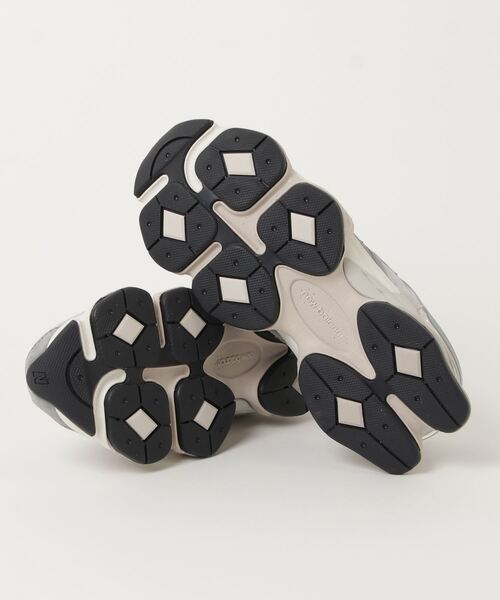 NEW BALANCE（ニューバランス）の「90/60（スニーカー・レディース・グレー・28.5cm/25.5cm/30.0cm/29.0cm/28.0cm/27.5cm/27.0cm/26.5cm/26.0cm/25.0cm/24.5cm/24.0cm/23.5cm/23.0cm/22.5cm）」の4枚目の写真