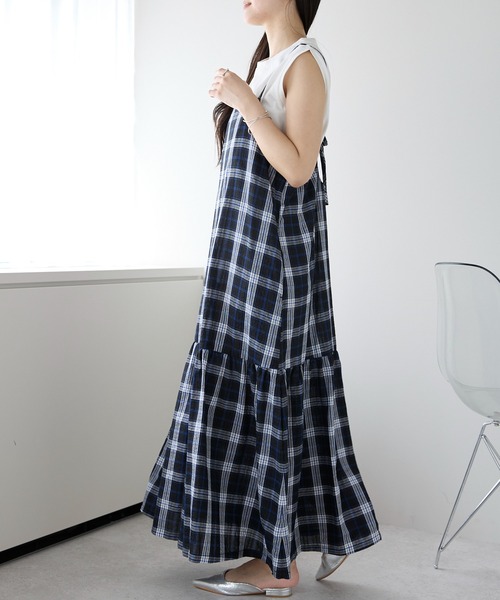 PREFERIR（プレフェリール）の「チェック ダブルストラップ ティアード キャミワンピース（ワンピース・レディース・ブラウン/ネイビー・MEDIUM/LARGE）」の12枚目の写真