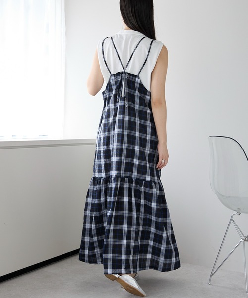 PREFERIR（プレフェリール）の「チェック ダブルストラップ ティアード キャミワンピース（ワンピース・レディース・ブラウン/ネイビー・MEDIUM/LARGE）」の11枚目の写真