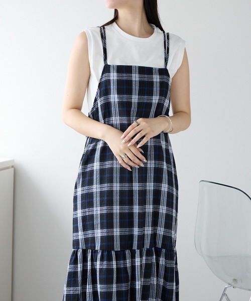 PREFERIR（プレフェリール）の「チェック ダブルストラップ ティアード キャミワンピース（ワンピース・レディース・ブラウン/ネイビー・MEDIUM/LARGE）」の9枚目の写真