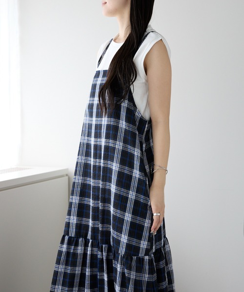 PREFERIR（プレフェリール）の「チェック ダブルストラップ ティアード キャミワンピース（ワンピース・レディース・ブラウン/ネイビー・MEDIUM/LARGE）」の8枚目の写真