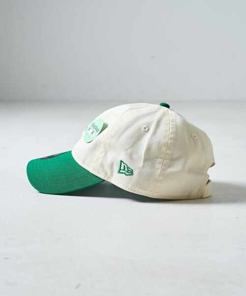 FREAK'S STORE(フリークスストア)の「New Era/ニューエラ 9TWENTY 2-tone/ナイントゥエンティー ツートーン ニューエラ/キャップ(キャップ・レディース・グリーン/キャメル/ブラック・ONE SIZE)」の6枚目の写真
