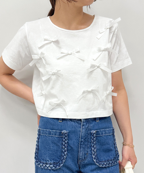 U by SPICK&SPAN(ユーバイスピックアンドスパン)の「ハーフスリーブリボントップス(Tシャツ/カットソー・レディース・ホワイト・FREE)」の1枚目の写真
