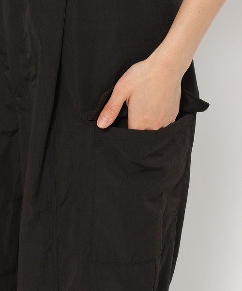 LOWRYS FARM シャイニーナイロンカーゴパンツ 楽天市場】【SALE／50%OFF】シャイニーナイロンカーゴパンツ