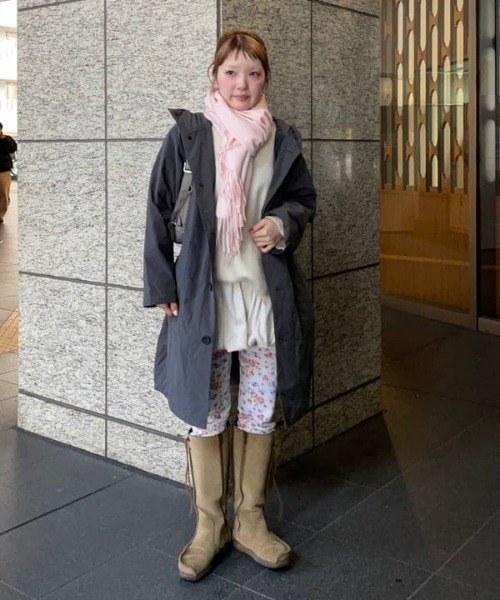 DANTON（ダントン）の「DANTON / INSULATON HOODED COAT（その他アウター・レディース・ベージュ/ネイビー/チャコールグレー・38/36）」の4枚目の写真