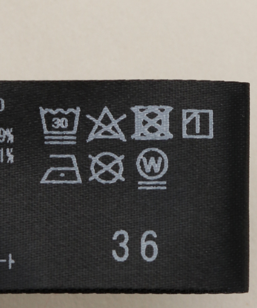 EMILY WEEK（エミリーウィーク）の「EMILY WEEK×FRAMeWORK Yバッククロップドブラキャミソール3（その他アンダーウェア/インナー・レディース・ブラック系その他・38/36）」の6枚目の写真