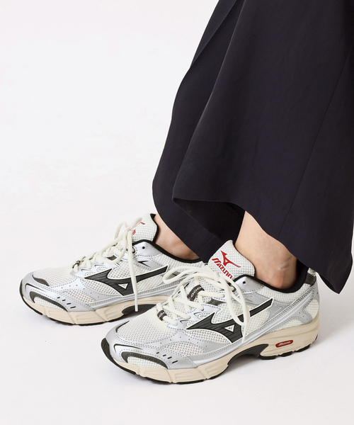 MIZUNO（ミズノ ）の「【MIZUNO / ミズノ】限定 MXR（スニーカー