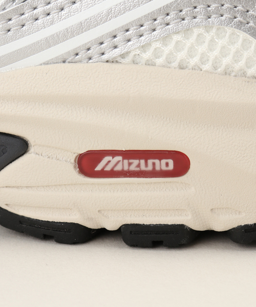 MIZUNO（ミズノ　）の「【MIZUNO / ミズノ】限定 MXR（スニーカー・レディース・ブラック・23cm/24cm/25cm/26cm）」の2枚目の写真