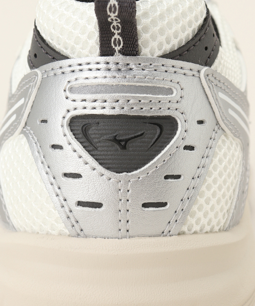 MIZUNO（ミズノ ）の「【MIZUNO / ミズノ】限定 MXR（スニーカー