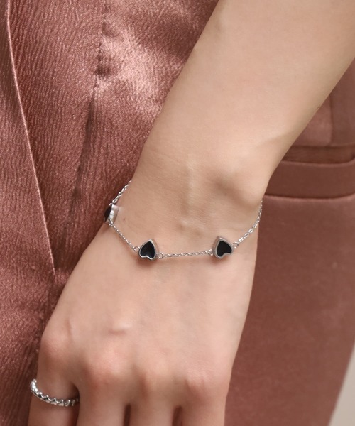 LHME “Moment”スリーハートブレスレット/ブラック/サージカルステンレス316L（金属アレルギー対応）（ブレスレット）｜LHME（エルエイチエムイー）