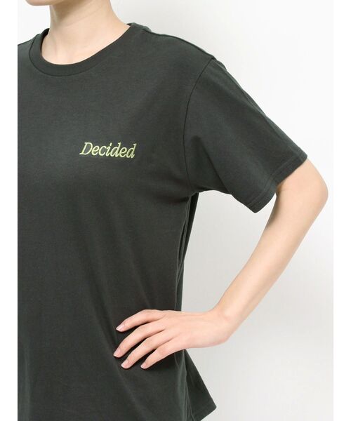 Ungrid（アングリッド）の「カラーエンブロイダリーTee（Tシャツ/カットソー・レディース・イエロー/オフホワイト/チャコールグレー/オレンジ/ピンク・FREE）」の9枚目の写真