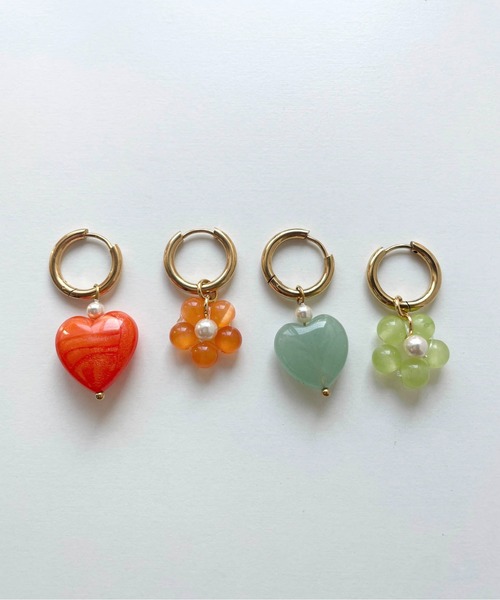 yufect（ユフェクト）の「【Yu】【it】【yufect】アシンメトリー ポップピアス（ピアス（両耳用）・レディース・オレンジ/グリーン・FREE）」の3枚目の写真