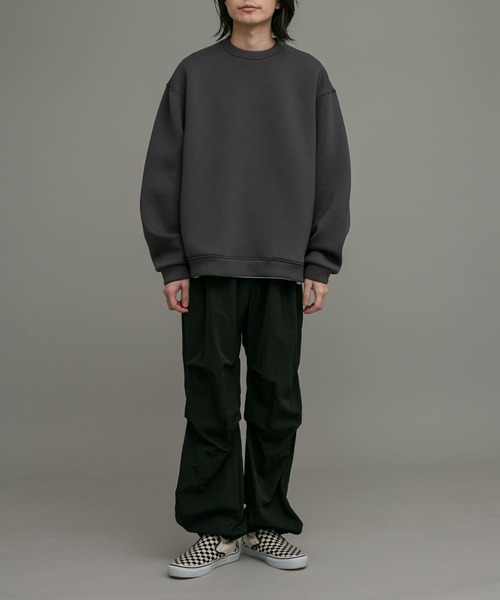 URBAN RESEARCH Sonny Label(アーバンリサーチサニーレーベル)の「ダンボールニットクルーネックプルオーバー(Tシャツ/カットソー・メンズ・ライトカーキ/チャコールグレー/グレー系その他・MEDIUM/LARGE/X-LARGE)」の20枚目の写真