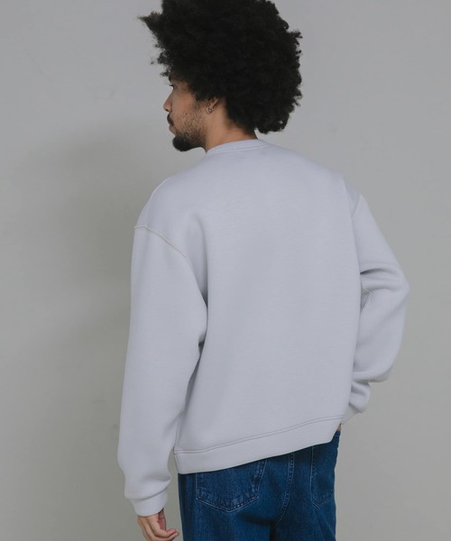 URBAN RESEARCH Sonny Label(アーバンリサーチサニーレーベル)の「ダンボールニットクルーネックプルオーバー(Tシャツ/カットソー・メンズ・ライトカーキ/チャコールグレー/グレー系その他・MEDIUM/LARGE/X-LARGE)」の16枚目の写真