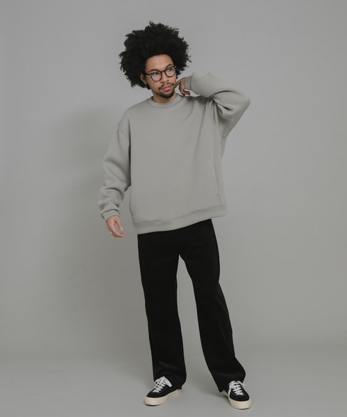 URBAN RESEARCH Sonny Label(アーバンリサーチサニーレーベル)の「ダンボールニットクルーネックプルオーバー(Tシャツ/カットソー・メンズ・ライトカーキ/チャコールグレー/グレー系その他・MEDIUM/LARGE/X-LARGE)」の4枚目の写真