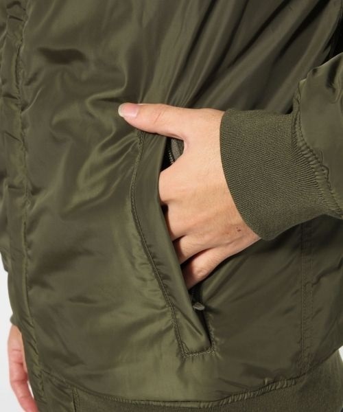 RAGEBLUE（レイジブルー）の「＜2WAY仕様＞リバーシブルMA-1/565951（MA-1・メンズ・ホワイト/ブラック/オリーブ・LARGE/MEDIUM）」の14枚目の写真