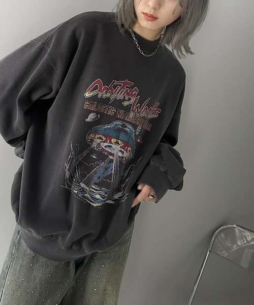 Java(ジャバ)の「《JaVa ジャバコラボ》ヴィンテージ感でいっきに垢抜け。裏起毛ヴィンテージライクプリントピグメントビッグスウェット(スウェット・メンズ・その他1/その他2/その他3・SMALL/MEDIUM/LARGE/X-LARGE)」の12枚目の写真