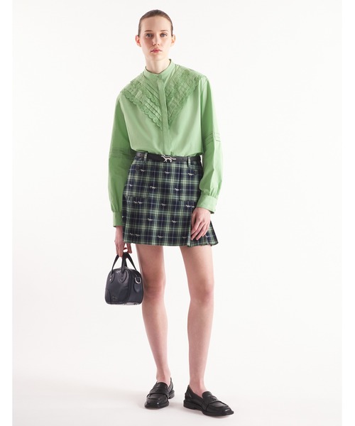 Maison Kitsune（メゾンキツネ）の「CRAFT EMBROIDERY BLOUSE（シャツ