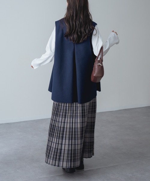 refinedworks(リファインドワークス)の「【refinedworks】オリジナルの 起毛チェックプリーツスカート(スカート・レディース・レッド/ブラック/ブルー/オリーブ×ブラック/イエロー/ボルドー・FREE)」の13枚目の写真