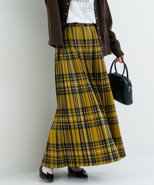 refinedworks（リファインドワークス）の「【refinedworks】オリジナルの 起毛チェックプリーツスカート（スカート・レディース・レッド/ブルー/ブラック/イエロー/オリーブ×ブラック/ボルドー・FREE）」の8枚目の写真