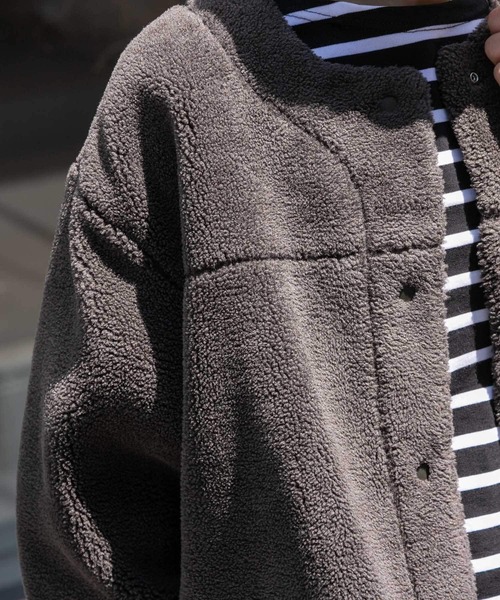 FORK&SPOON(フォークアンドスプーン)の「FORK&SPOON ボアノーカラーブルゾン(ブルゾン・レディース・チャコールグレー/アイボリー・1)」の19枚目の写真