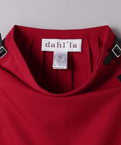 dahl'ia（ダリア）の「＜dahl’ia＞ベルト プリーツスカート（スカート・レディース・レッド/ブラック・M/S）」の14枚目の写真