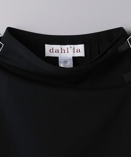 dahl'ia（ダリア）の「＜dahl’ia＞ベルト プリーツスカート（スカート・レディース・レッド/ブラック・M/S）」の20枚目の写真