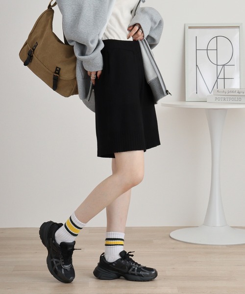 FUNALIVE(ファンアライブ)の「laulea ニット脇ポケット付 ゆったりハーフパンツ(その他パンツ・レディース・アイボリー/ダークブラウン/ブラック・M)」の15枚目の写真