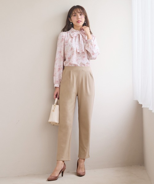 alotta(アロッタ)の「あったか裏起毛カットジョーゼットスリムパンツ(その他パンツ・レディース・グレイッシュブルー/ブラック/ベージュ/ダークグリーン/モカ・L/M/3L/LL)」の16枚目の写真
