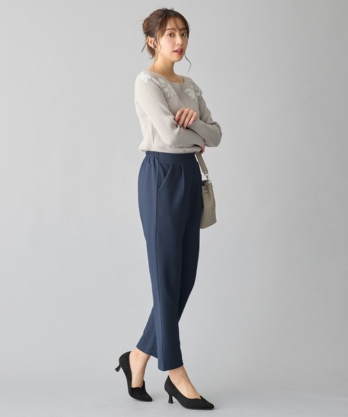 alotta(アロッタ)の「あったか裏起毛カットジョーゼットスリムパンツ(その他パンツ・レディース・グレイッシュブルー/ブラック/ベージュ/ダークグリーン/モカ・L/M/3L/LL)」の22枚目の写真