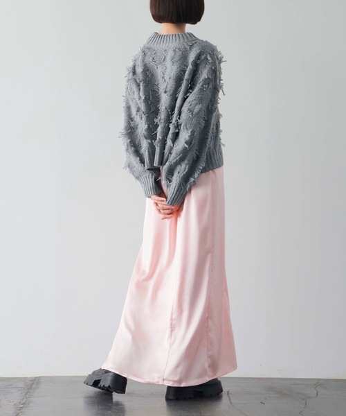 PURE BRIGHT（ピュアブライト）の「ボリュームスリーブフリンジニットプルオーバー（ニット/セーター・レディース・グレー/アイボリー・FREE）」の20枚目の写真